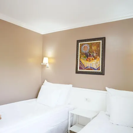 Coral La Quinta Park *