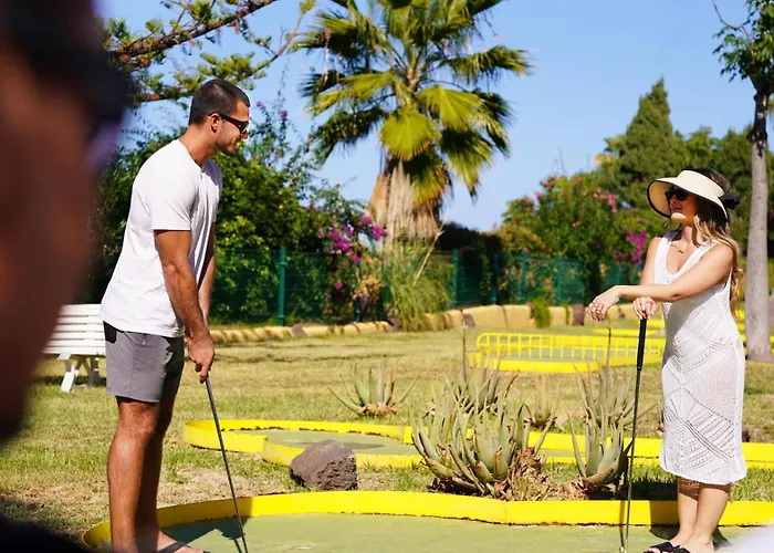 Coral La Quinta Park